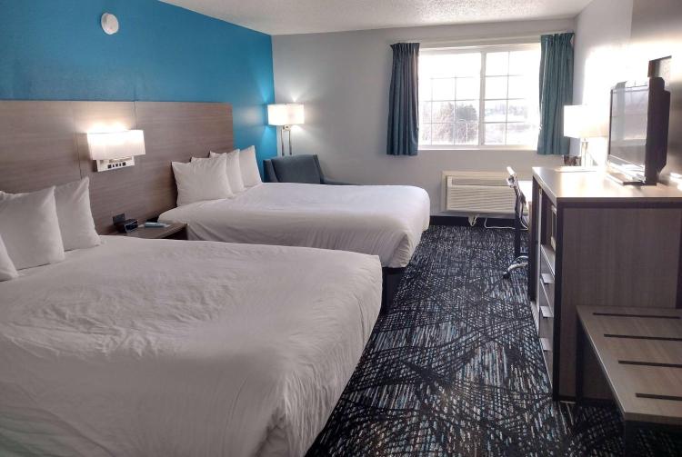 Baymont by Wyndham Duluth Spirit Mountain photo 2