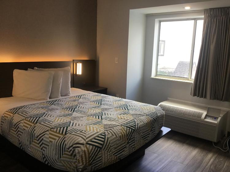 Motel 6-McAllen, TX - East photo 1