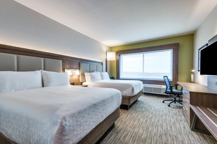 Holiday Inn Express & Suites - Denton South by IHG photo 2