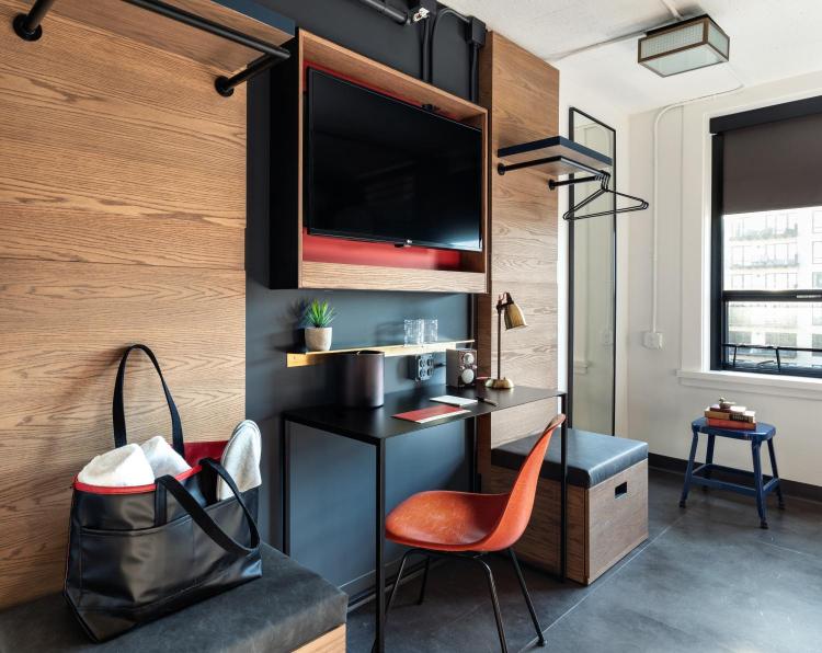 The Revolution Hotel photo 3