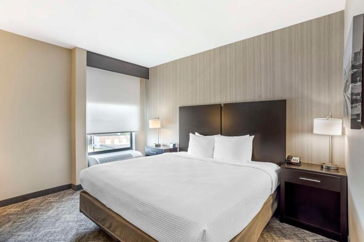 Best Western Plus Philadelphia-Pennsauken Hotel photo 3