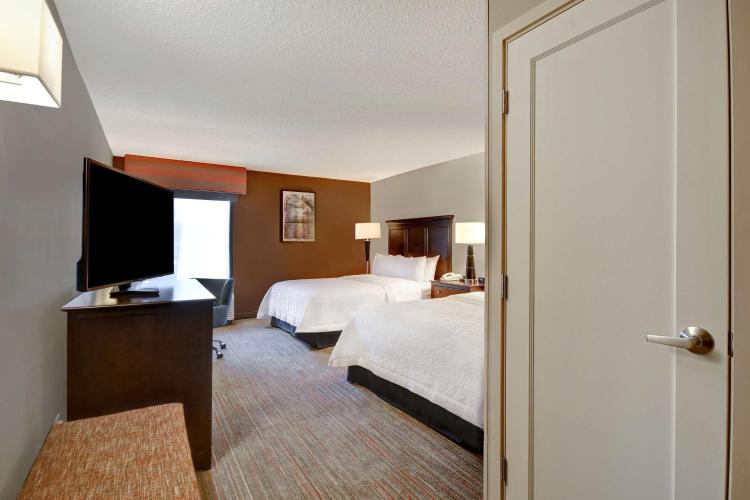 Hampton Inn & Suites Alexandria Old Town Area South photo 1