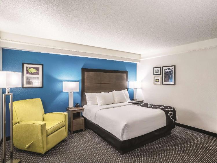 La Quinta by Wyndham Phoenix Chandler photo 1