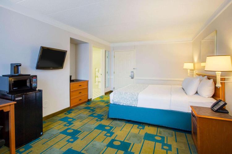 La Quinta Inn by Wyndham Norfolk Virginia Beach photo 3