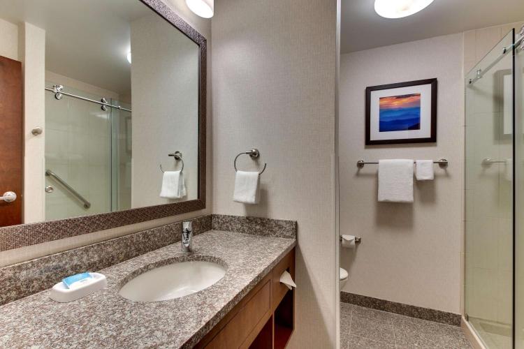 Drury Inn & Suites Knoxville West photo 2