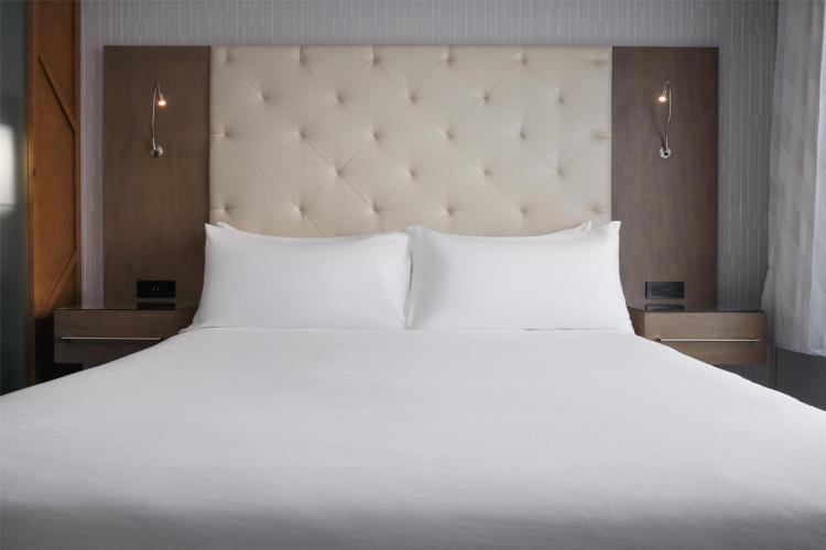 Best Western Premier Hotel at Fisher's Landing photo 2