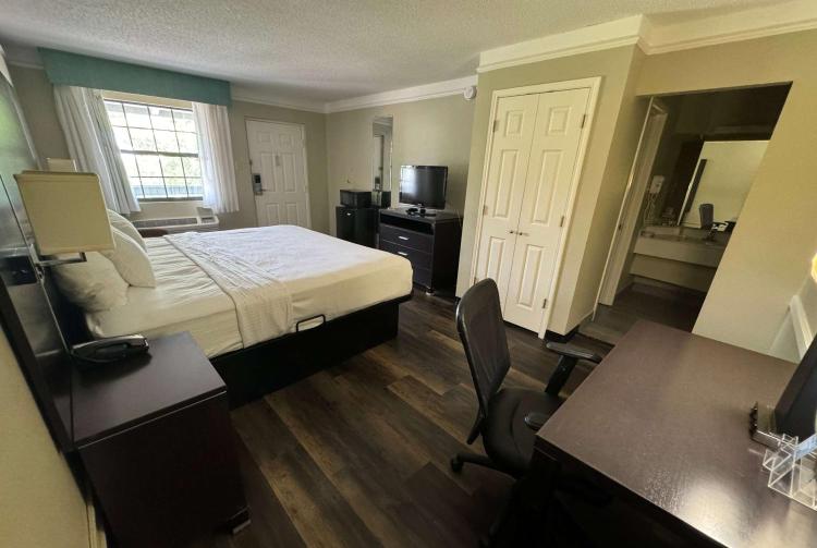 Travelodge by Wyndham Tuscaloosa photo 1