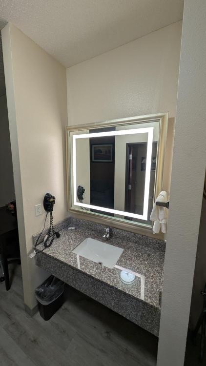 Quality Inn & Suites Wichita Falls I-44 photo 3