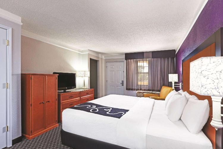 La Quinta Inn by Wyndham Midland photo 3