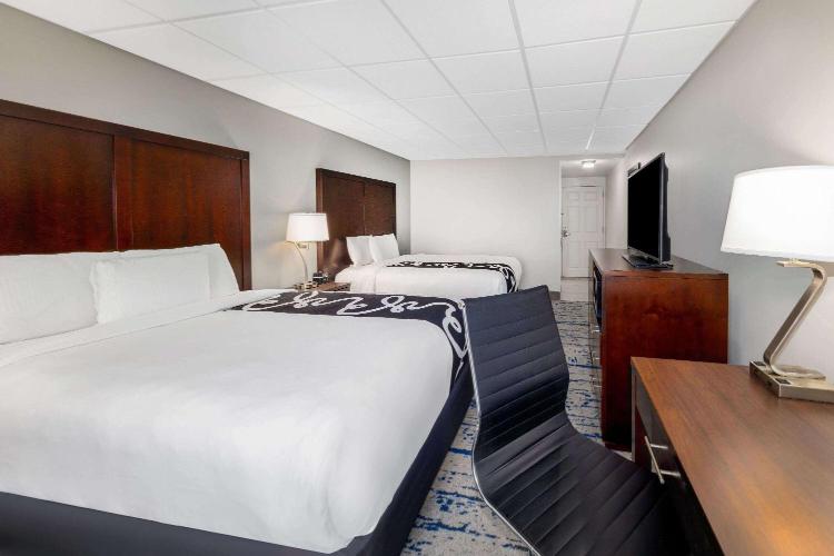 La Quinta Inn by Wyndham Lynnwood photo 1