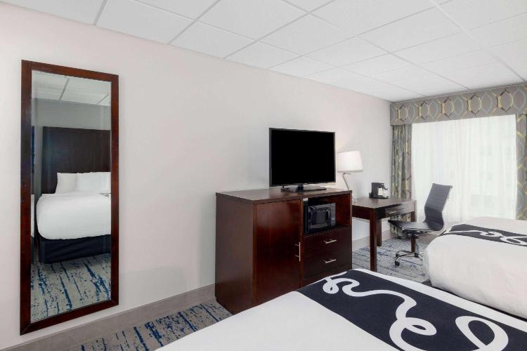La Quinta Inn by Wyndham Lynnwood photo 3