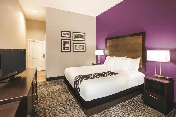 La Quinta by Wyndham Baton Rouge Denham Springs photo 1