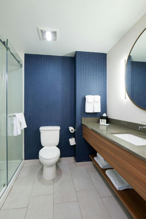 Fairfield by Marriott Pittsburgh Downtown photo 2