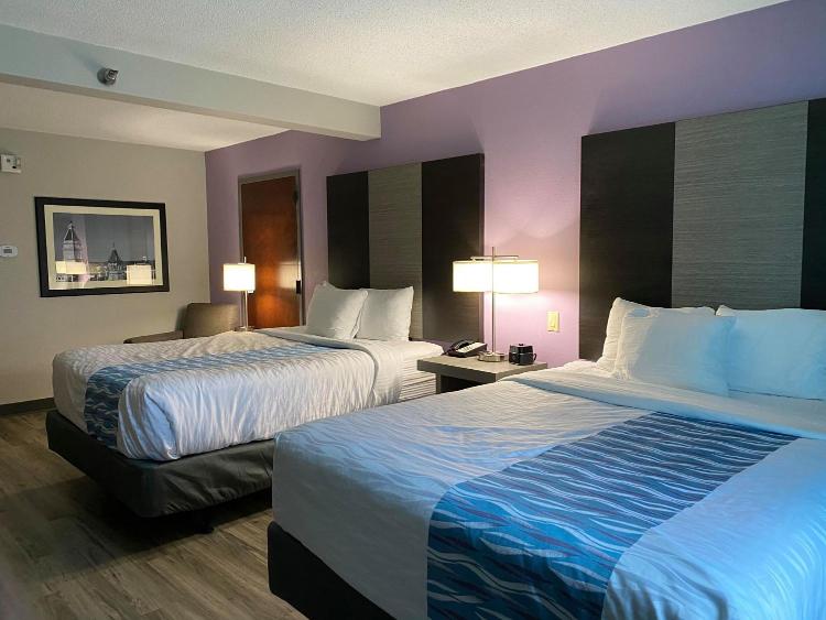 La Quinta by Wyndham Clarksville photo 3