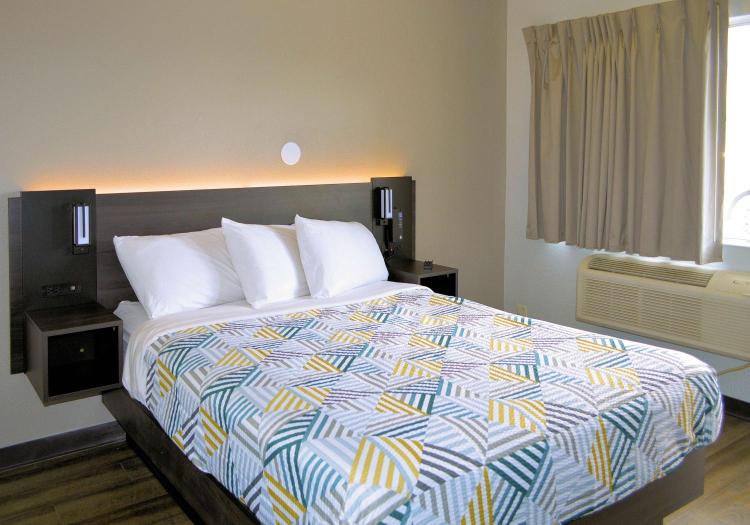 Motel 6-Reno, NV - Livestock Events Center photo 3