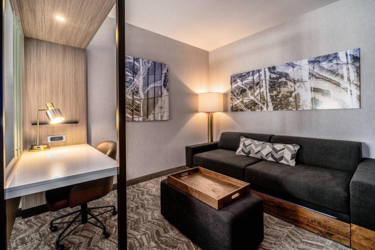 SpringHill Suites by Marriott Oakland Airport photo 1