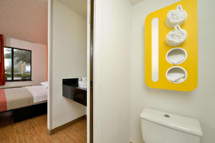 Motel 6-Plano, TX - West - Frisco photo 3