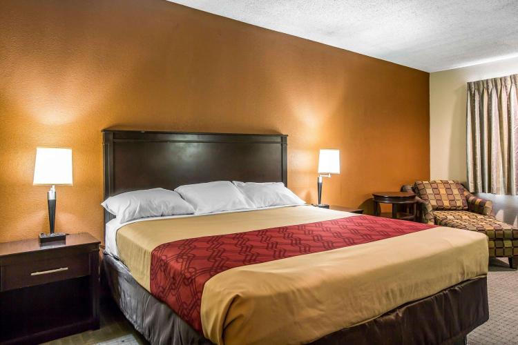 Baymont by Wyndham Ontario photo 3