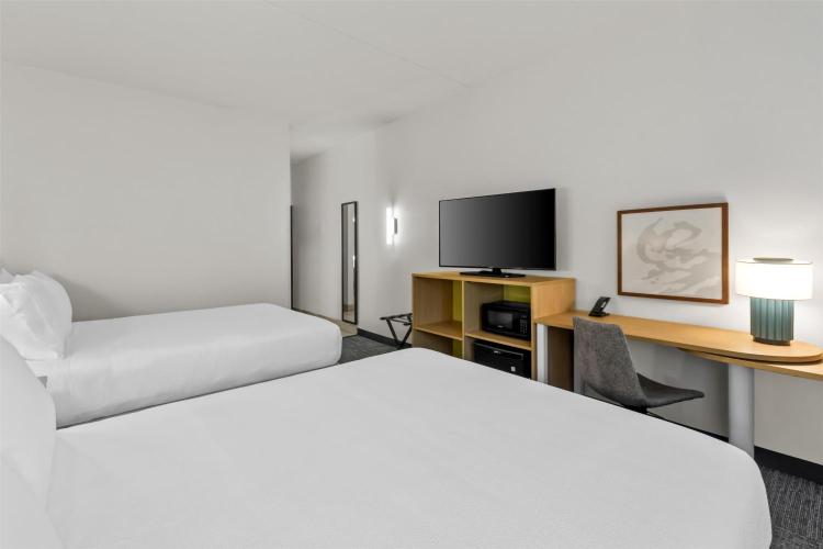 Spark by Hilton Lexington Hamburg photo 1