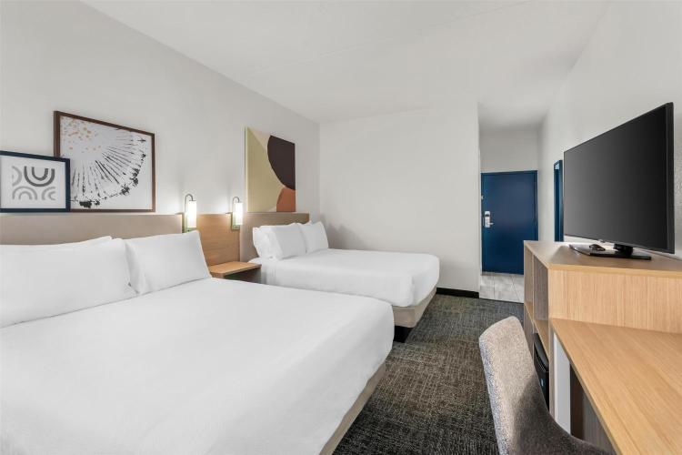 Spark by Hilton Lexington Hamburg photo 3
