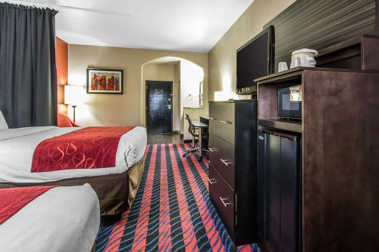 Comfort Suites Fairgrounds West photo 3