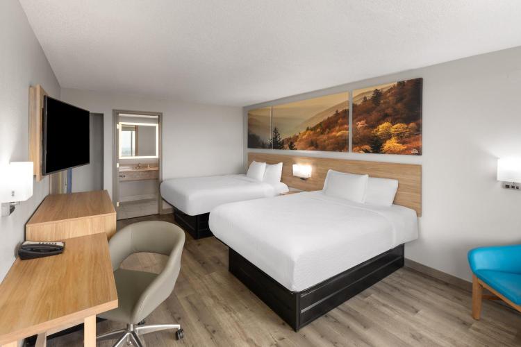 Days Inn by Wyndham Harrisonburg photo 3