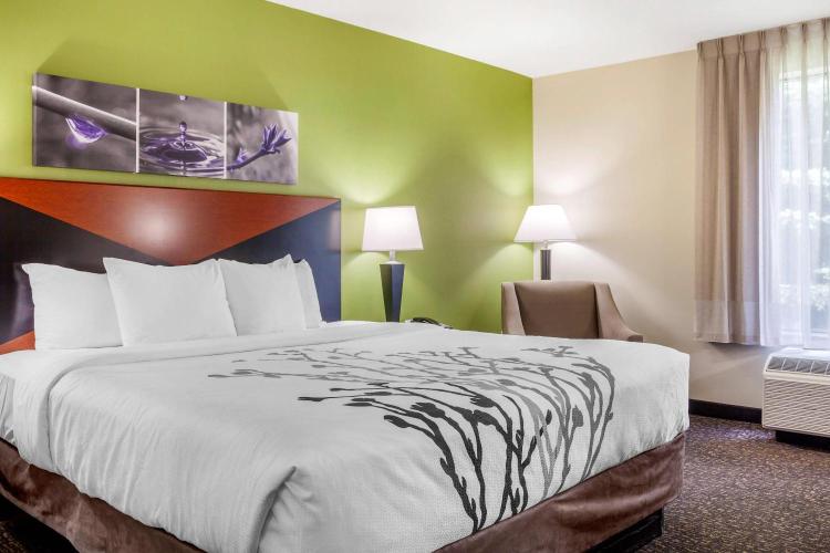Sleep Inn & Suites Milwaukee Airport photo 1