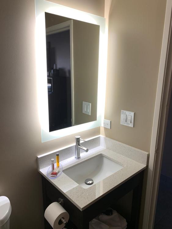 Super 8 by Wyndham Joliet photo 1