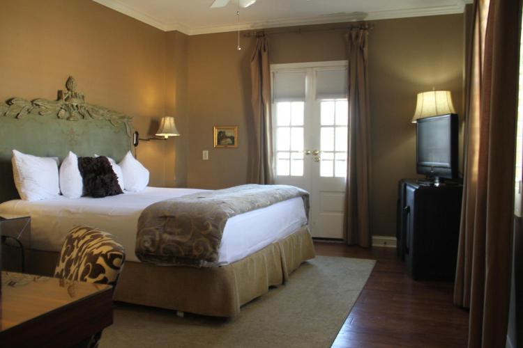 Old Capitol Inn photo 2