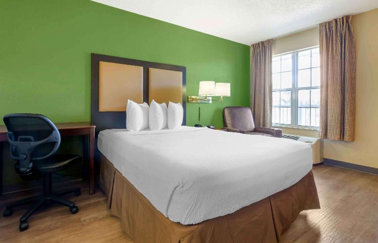 Extended Stay America Select Suites - Roanoke - Airport photo 2