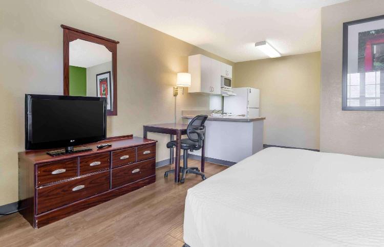 Extended Stay America Select Suites - Roanoke - Airport photo 3