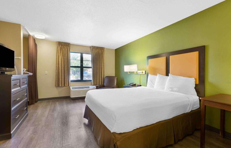 Extended Stay America Select Suites - Chesapeake - Churchland Blvd photo 2