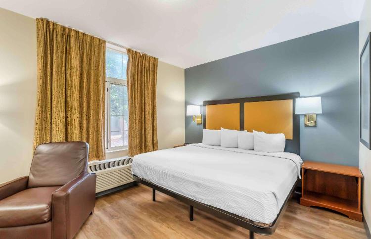 Extended Stay America Suites - Chesapeake - Greenbrier Circle photo 1