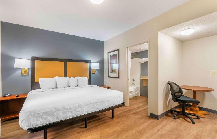 Extended Stay America Suites - Chesapeake - Greenbrier Circle photo 2