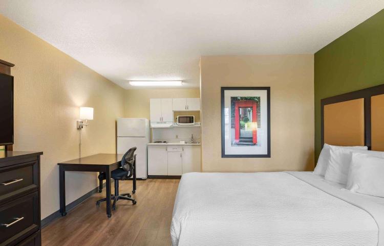 Extended Stay America Select Suites - Newport News - Oyster Point photo 3