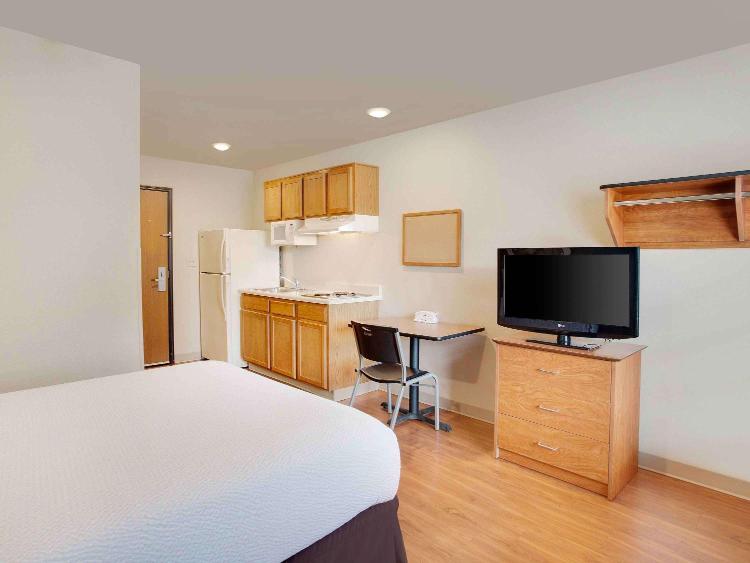 Extended Stay America Select Suites - Mobile - I-65 photo 2