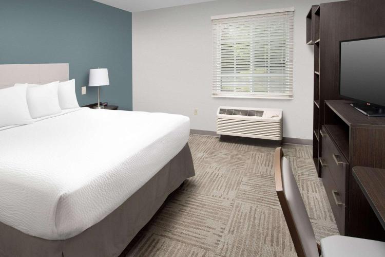 WoodSpring Suites Murfreesboro photo 1