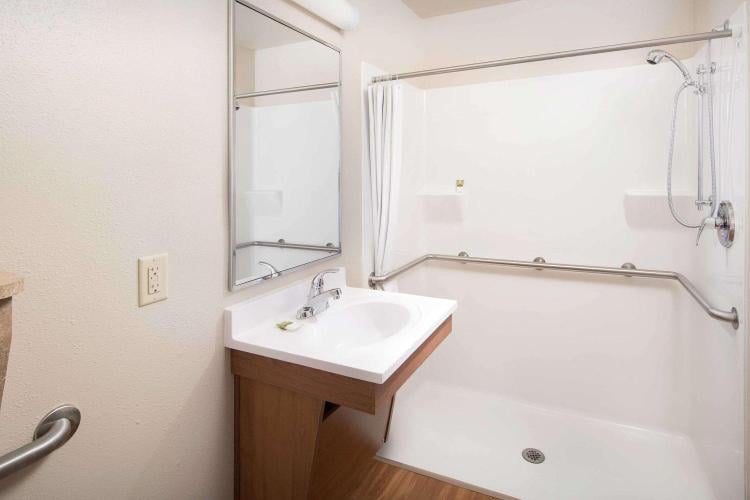 WoodSpring Suites Murfreesboro photo 2