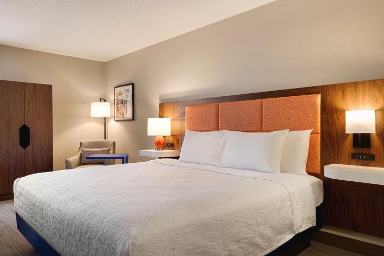 Hampton Inn Charlottesville photo 3
