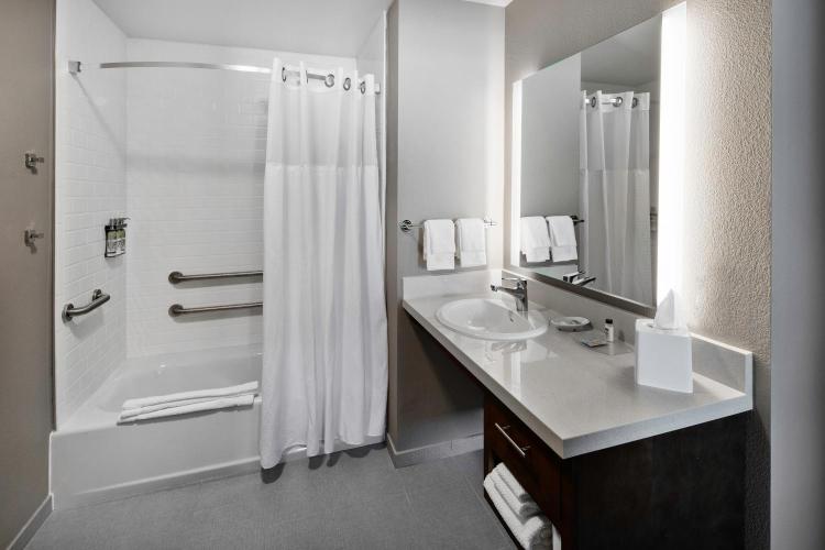 Staybridge Suites Irvine - John Wayne Airport by IHG photo 3