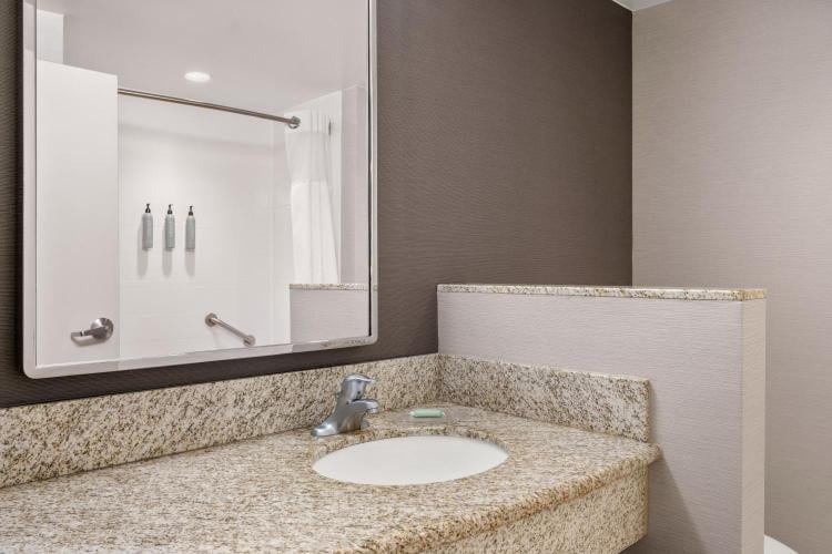 Courtyard by Marriott Evansville East photo 3