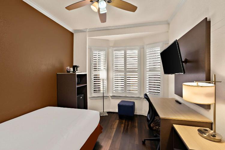 Mithila San Francisco - SureStay Collection by Best Western photo 1
