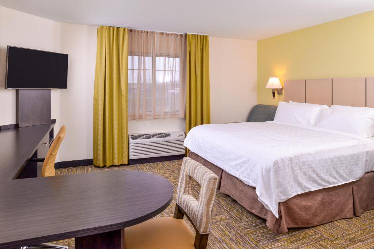 Candlewood Suites - Plano North by IHG photo 2