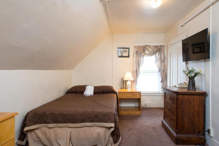 The Farrington Inn photo 1