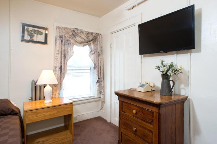 The Farrington Inn photo 2