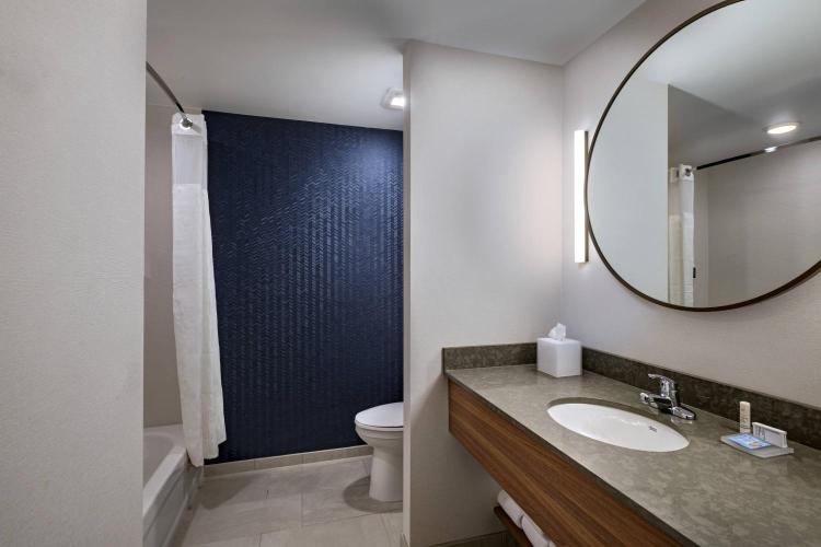 Fairfield Inn and Suites by Marriott St Louis Downtown photo 3