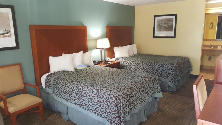 Days Inn by Wyndham Jacksonville Airport photo 3