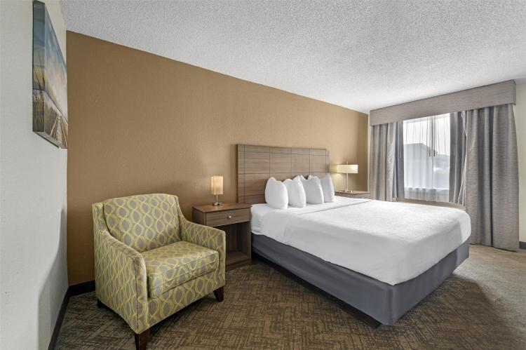 Best Western Center Inn photo 1