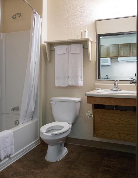 WoodSpring Suites Allentown photo 1