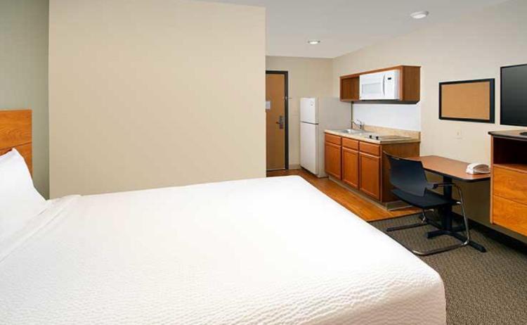 WoodSpring Suites Allentown photo 2